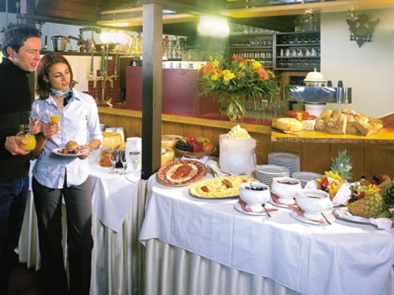 Hotel Tirolerhof سانكت أنتون ام ارلبرغ المظهر الخارجي الصورة